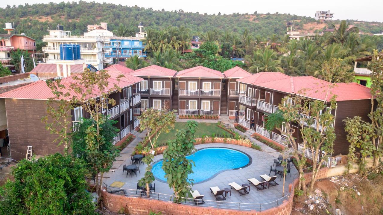 Aurum Resorts Morjim Ashvem Beach Экстерьер фото